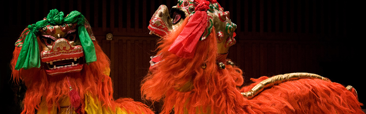 Traditional Lion Dance. Photo: www.ianmartindale.co.uk