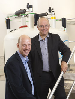 Professor Simon Duckett and Professor Gary Green in front of the 700 MHz NMR system. Photo by John Houlihan