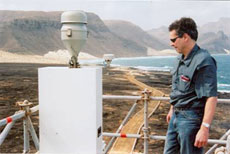 aerosol collector at top of tower - Eric Achterberg (NOC, Southampton). LaRoche (IFM-GEOMAR)