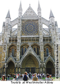Tourists at Westminster Abbey