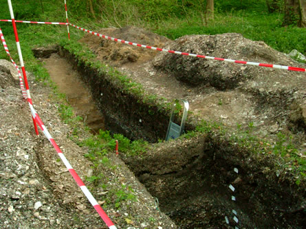 23.) March 2004 north trench.