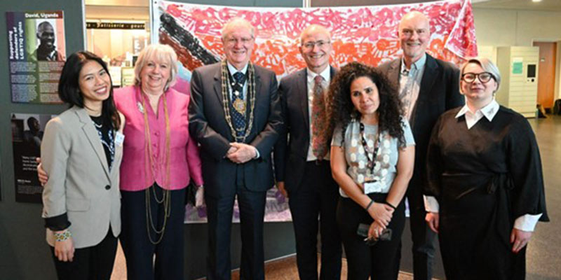 Left to Right: Meggie (Human Rights Defender), Lady Mayoress - Lynda Carr, Lord Mayor of York - Councillor David Carr, Vice-Chancellor Charlie Jeffery, Abigail (Human Rights Defender), Paul Gready, Co-Director of CAHR, Dr Ioana Cismas, Co-Director of CAHR