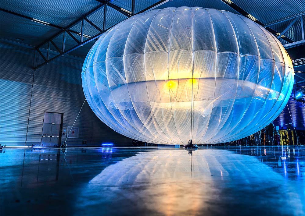 Google Loon launch event, June 2013. Credit: i used a nikon / Flickr (CC BY-NC 2.0)