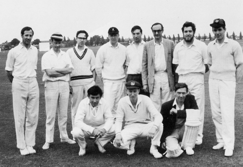 Image: Chemistry v Hull cricket c. 1969
Back row: ?,?,?, David Burnham, Barry Thomas, Richard Norman, ?, ?
Front row: Bruce Gilbert, Len Ryall, John Garrett