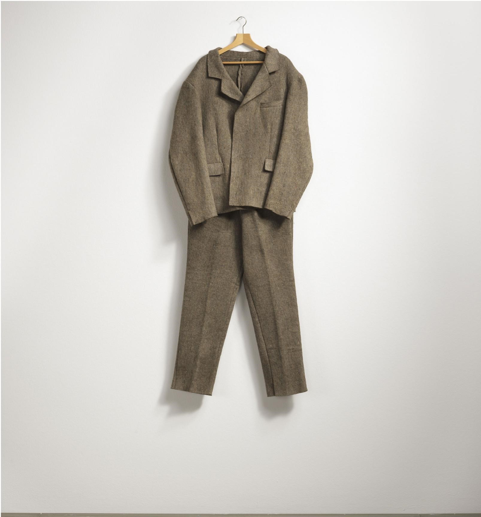 Joseph Beuys, Felt Suit, 1970, Tate Modern