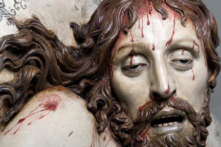 17th century Spanish polychrome sculpture of the dead Christ, detail