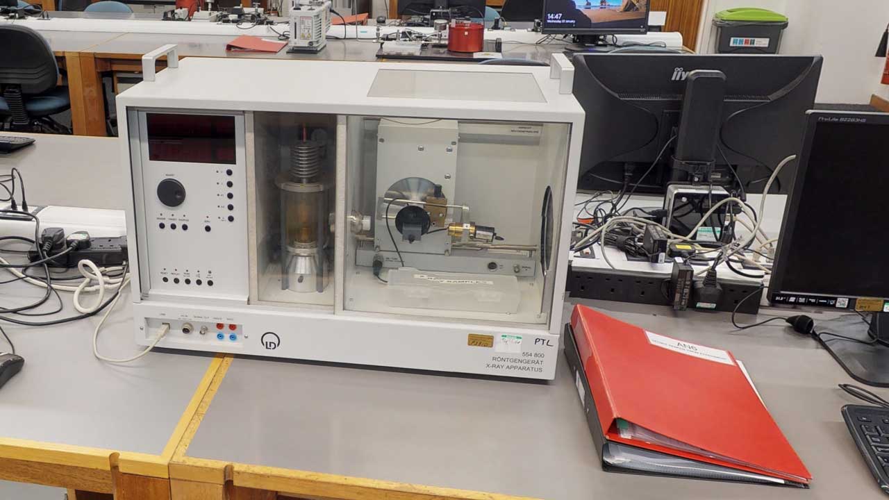 Experiment 3: X-ray diffraction