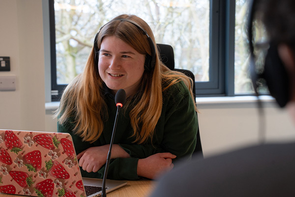 A student using the multilingual conference suite.